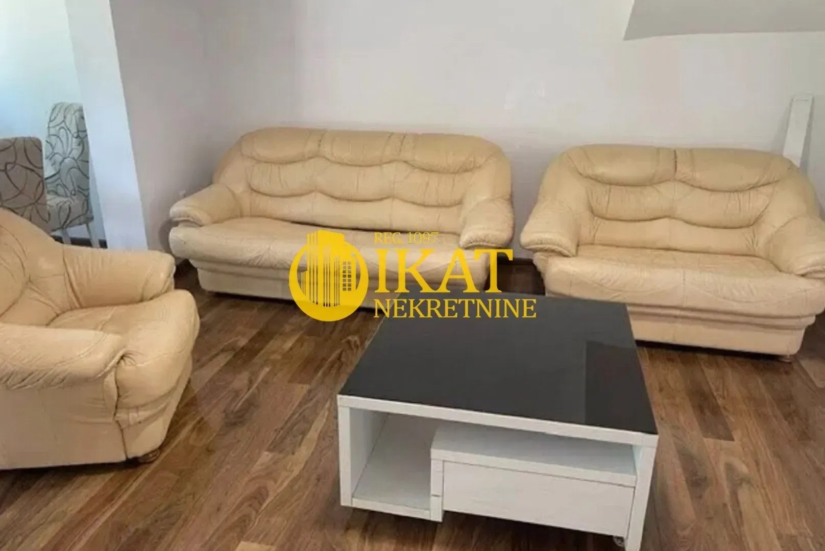 Prodaja, kuća, 100m², Perlez, Zrenjanin