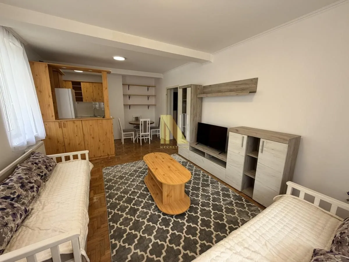 Izdavanje, jednosoban stan, 39m², Novo naselje, Novi Sad