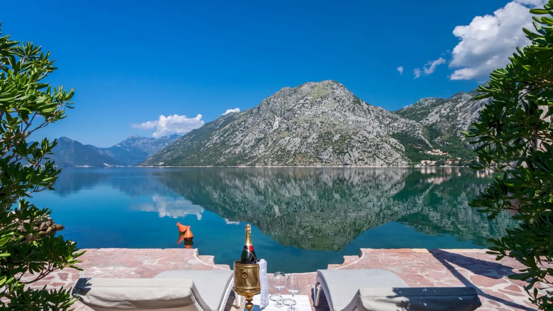 Sale, house, 409m², Ljuta, Kotor