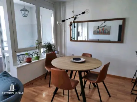 Sale, two bedroom apartment, 53m², Novi Beograd Blok 72, Novi Beograd Sve Podlokacije - image 3