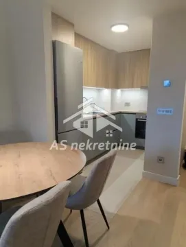 Izdavanje, dvosoban stan, 47m², Novi Beograd Blok 65, Novi Beograd Sve Podlokacije - image 2