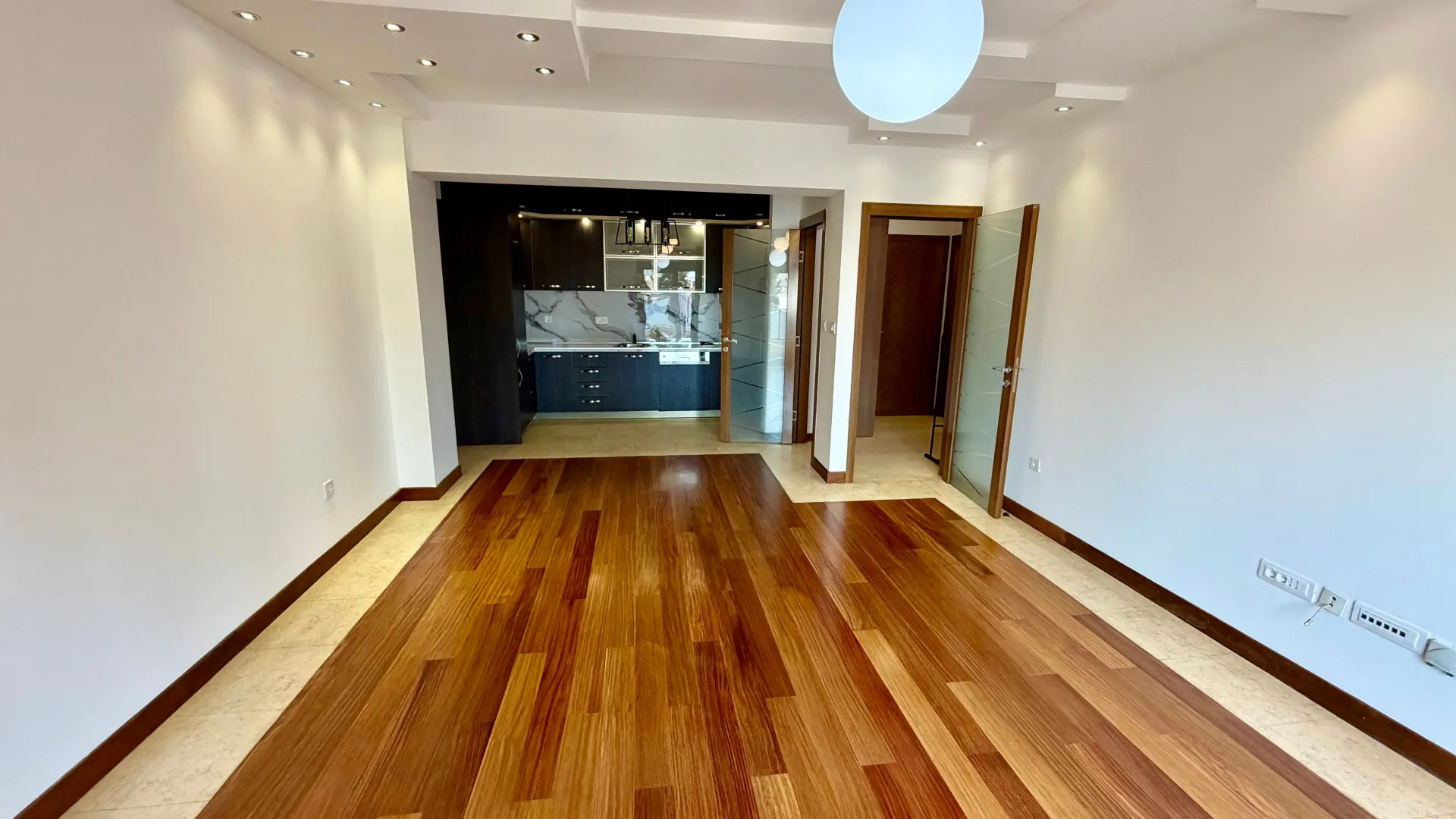 Rent, three bedroom apartment, 100m², Centar, Podgorica