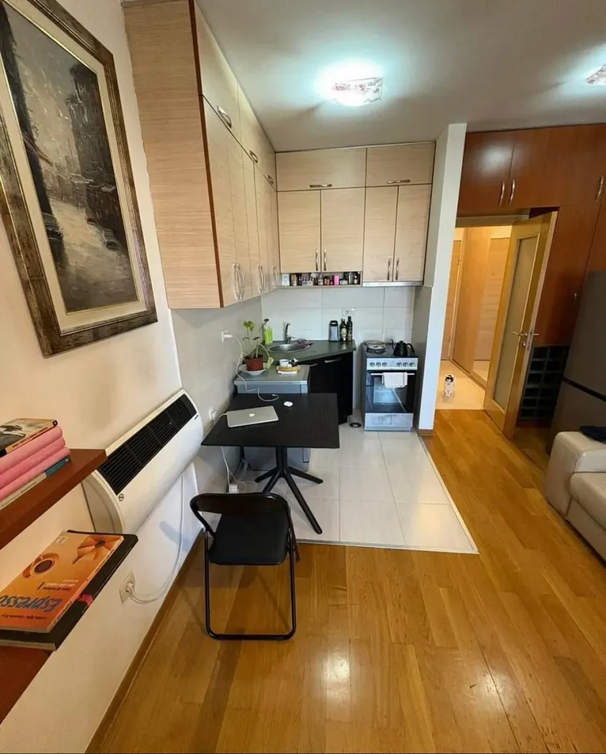 Rent, studio apartment, 30m², Blok 6, Podgorica