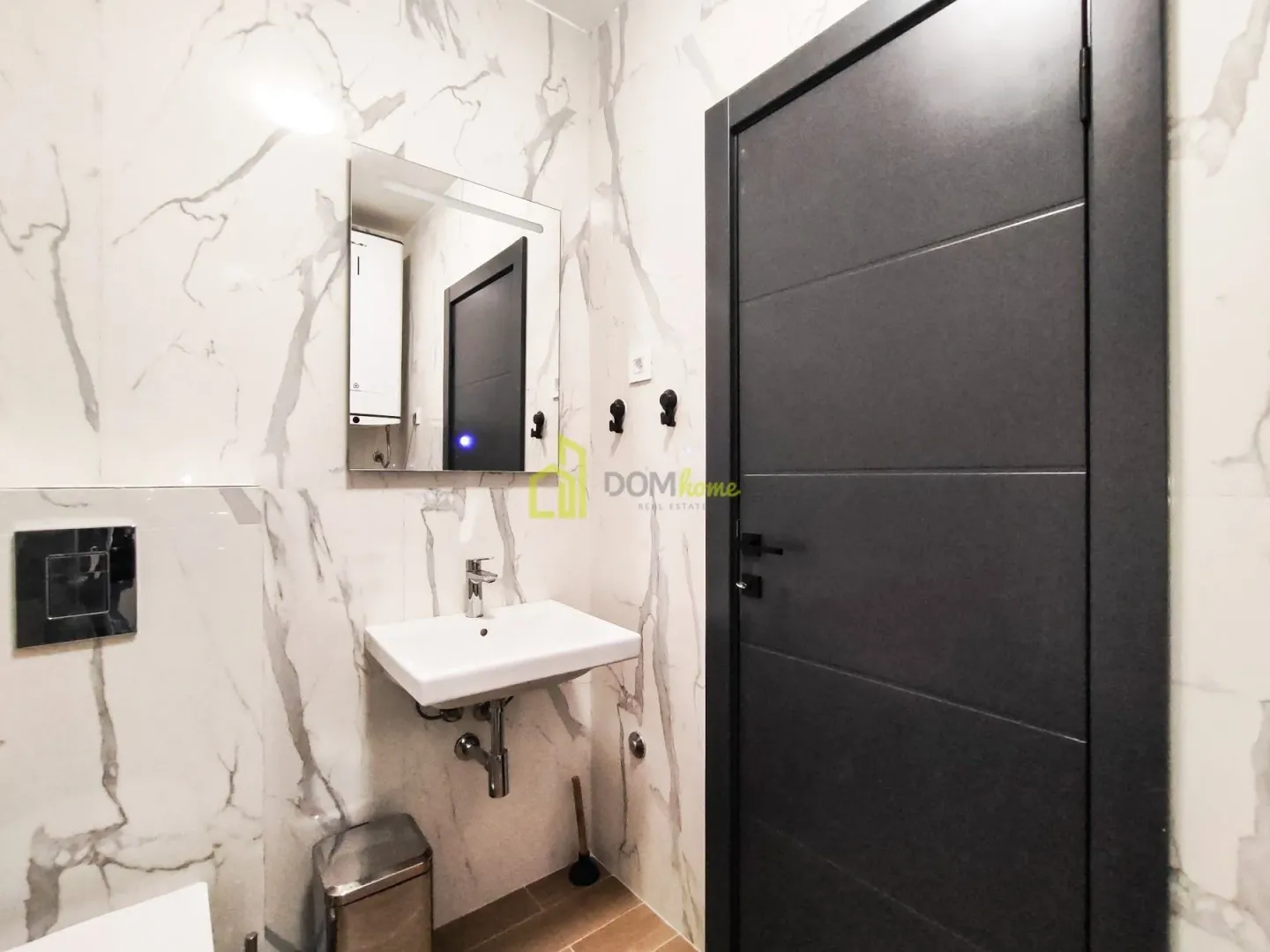 Izdavanje, jednosoban stan, 45m², Gorica C, Podgorica
