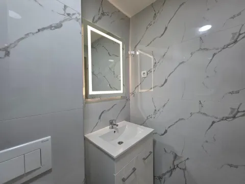 Prodaja, jednosoban stan, 46m², Bečići, Budva - image 13