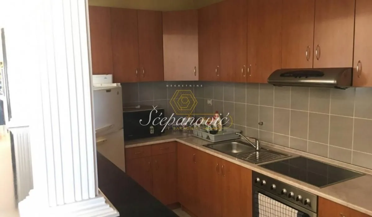 Rent, house, 215m², Salajka, Novi Sad Sve Podlokacije