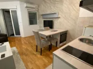 Izdavanje, garsonjera, 29m², Stari Aerodrom, Podgorica - image 4