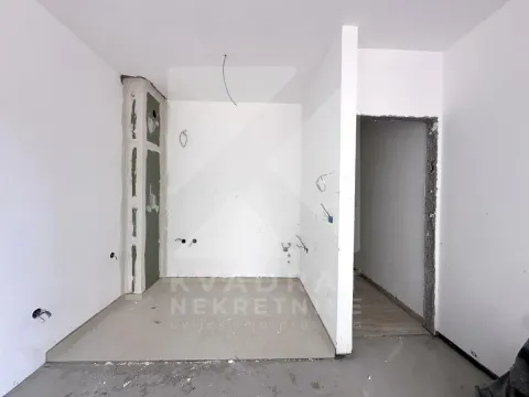 Prodaja, dvosoban stan, 64m², Stari Aerodrom, Podgorica - image 4