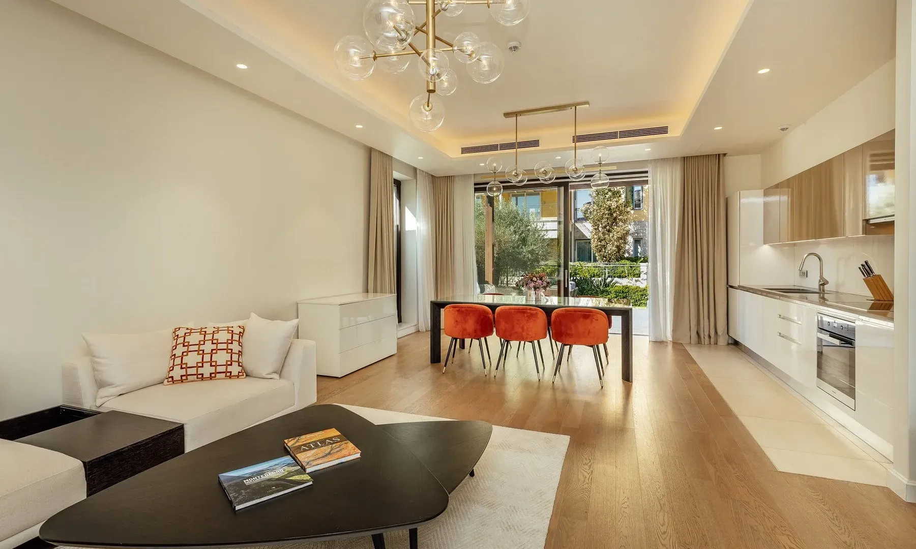 Prodaja, dvosoban stan, 275m², Portonovi, Herceg Novi