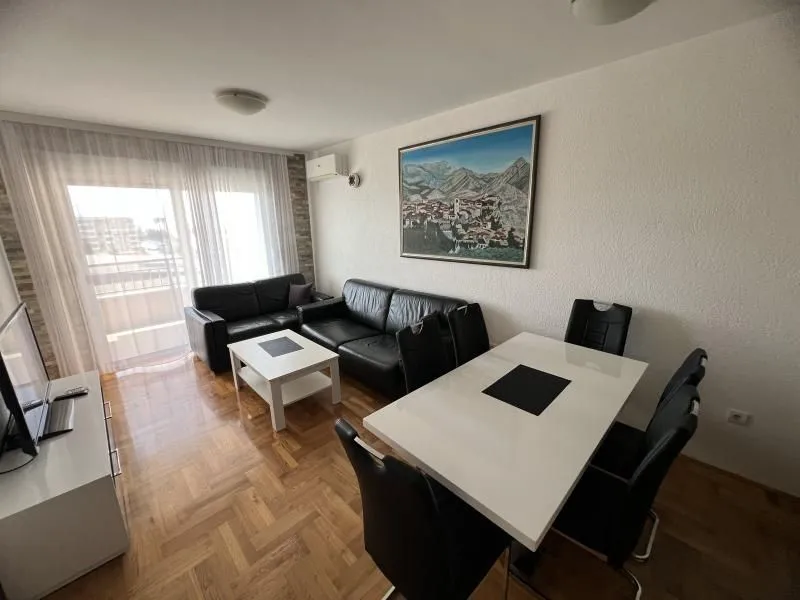 Prodaja, dvosoban stan, 69m², Bar, Crna Gora