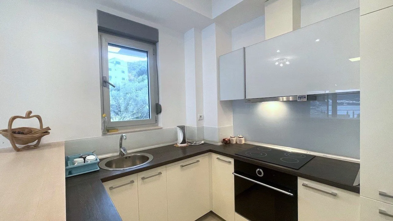Sale, apartment, 72m², Kamenovo, Budva
