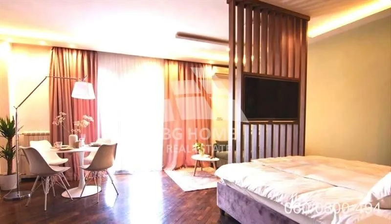 Sale, four bedroom apartment, 109m², Stari Grad, Beograd