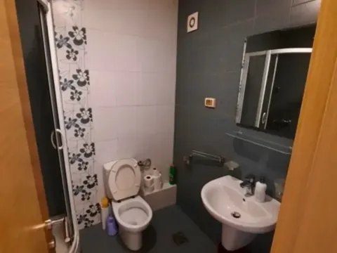 Izdavanje, jednosoban stan, 45m², Stari Aerodrom, Podgorica - image 7