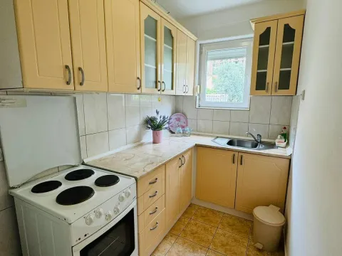 Sale, one bedroom apartment, 50m², Petrovac, Budva - image 5
