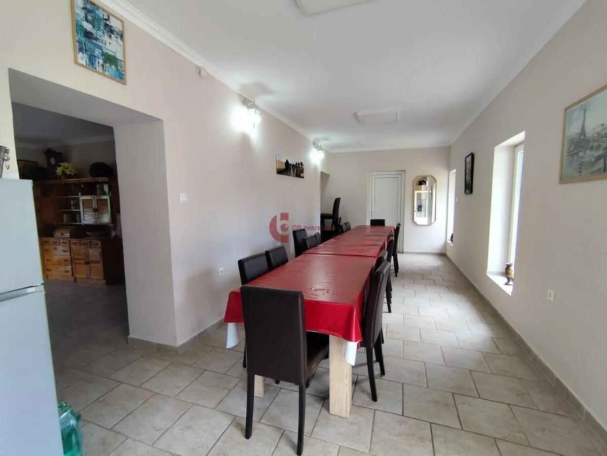 Prodaja, kuća, 450m², Makova Sedmica, Subotica
