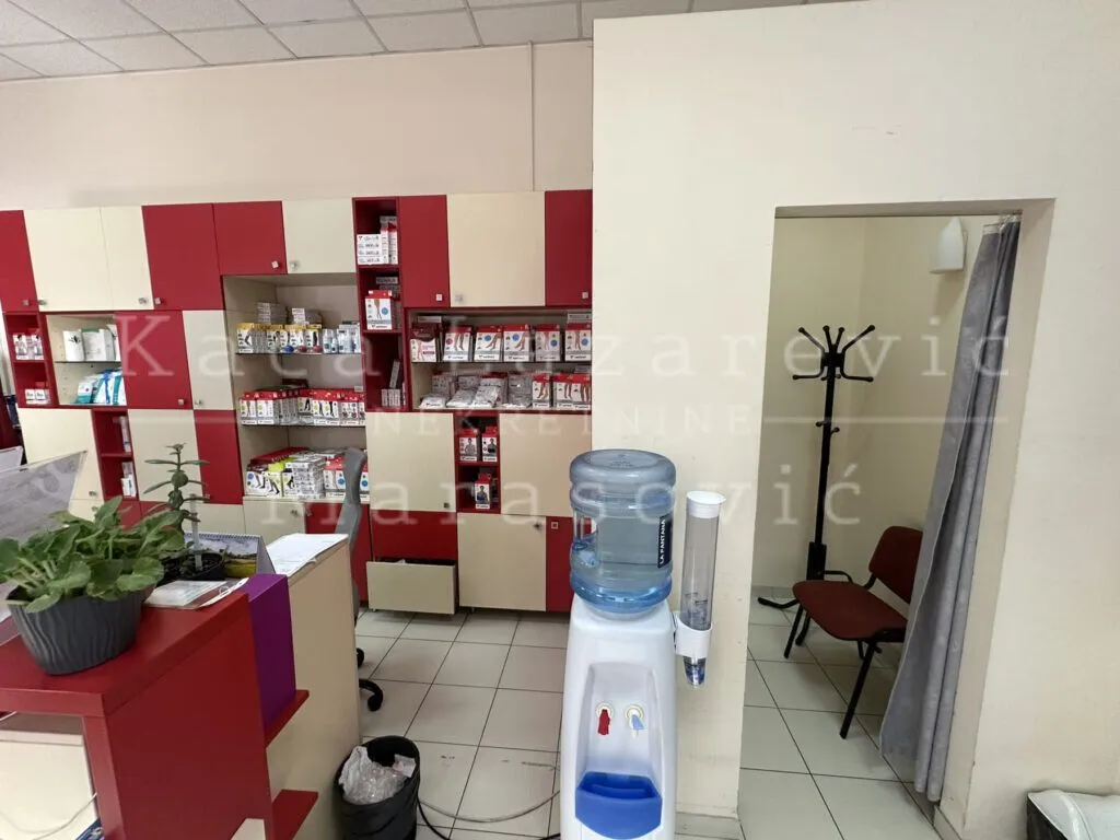 Rent, office space, 125m², Savski Venac, Beograd