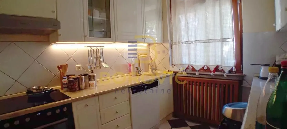 Sale, house, 156m², Brace Jerković, Voždovac Sve Podlokacije