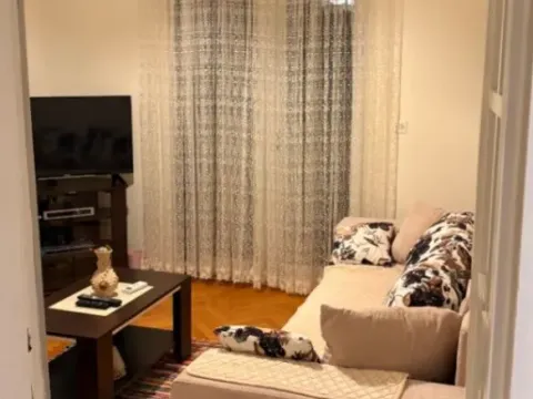 Rent, one bedroom apartment, 45m², Velji Vinogradi, Budva - image 8