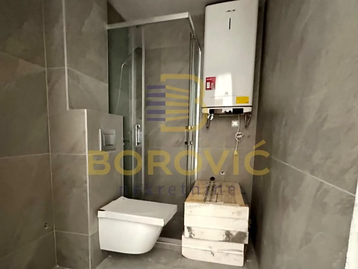 Sale, office space, 42m², Dušanovac, Voždovac Sve Podlokacije
