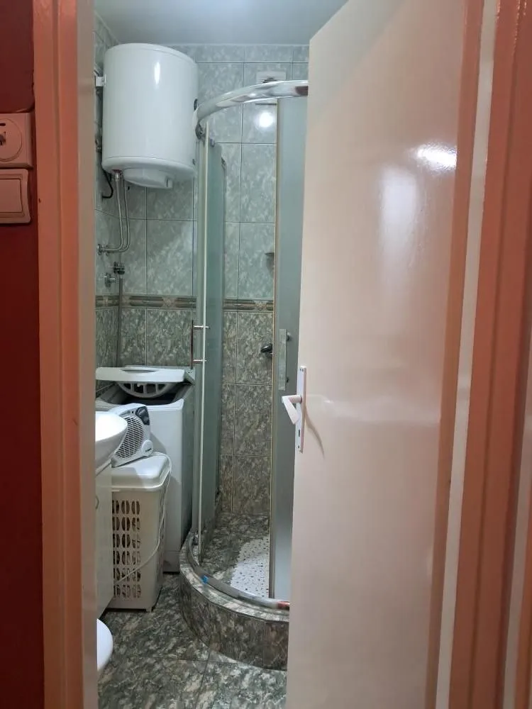 Prodaja, jednosoban stan, 37m², Brace Jerković, Voždovac Sve Podlokacije