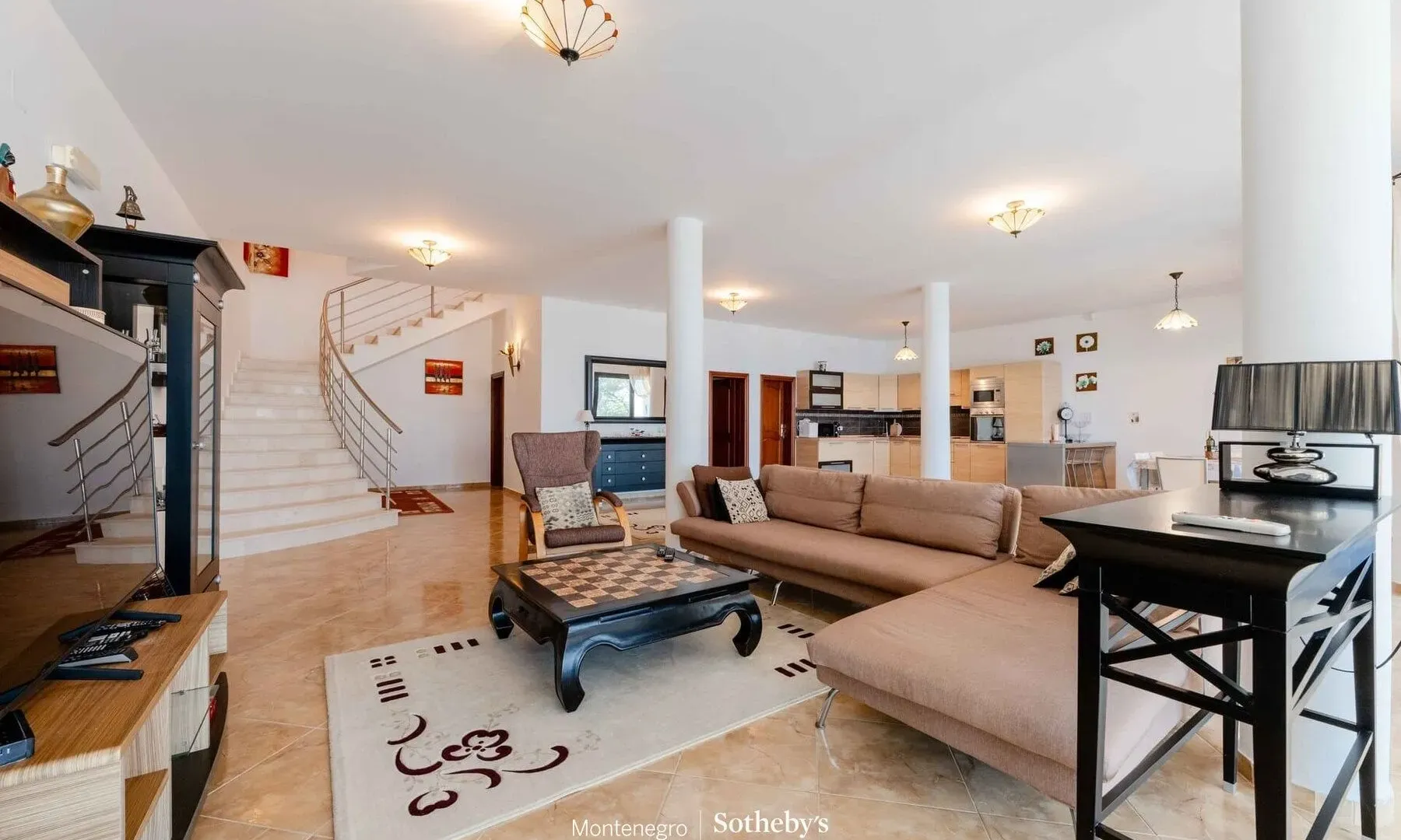 Sale, house, 416m², Utjeha, Bar