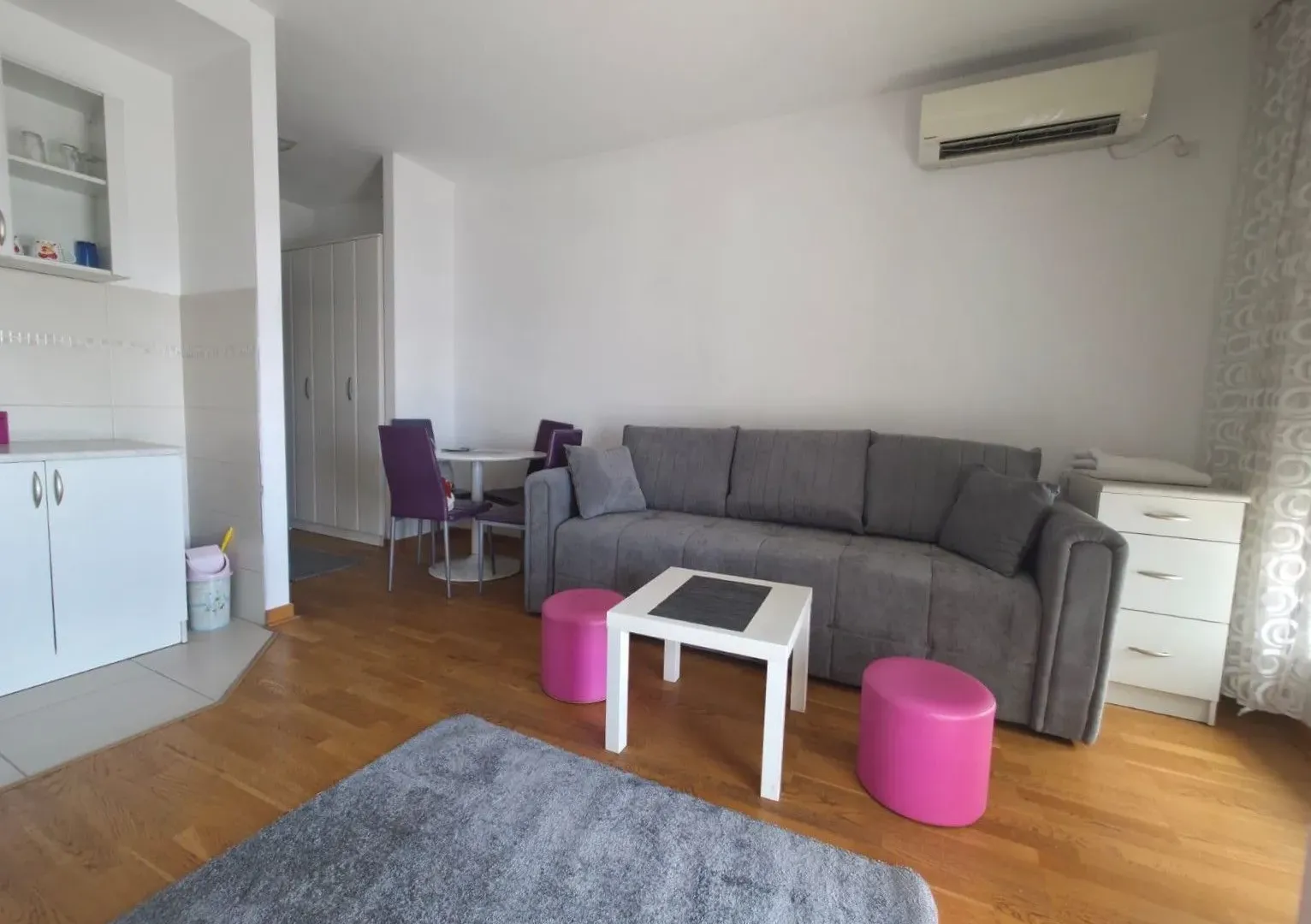 Izdavanje, garsonjera, 27m², City Kvart, Podgorica