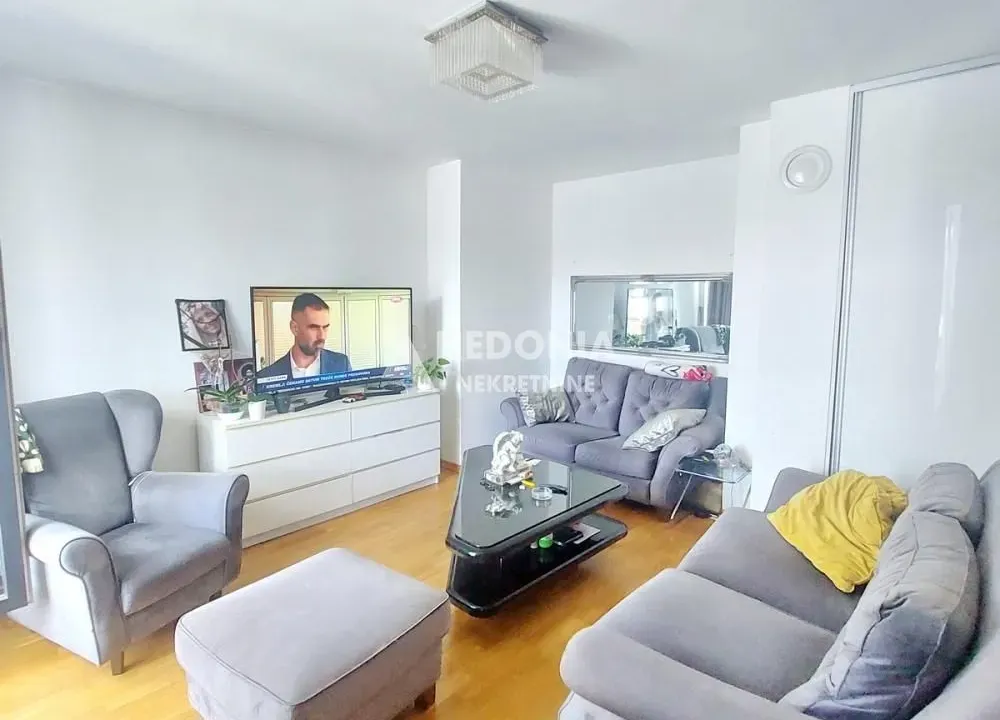 Prodaja, četvorosoban stan, 106m², Višnjička Banja, Palilula Sve Podlokacije