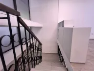 Izdavanje, poslovni prostor, 294m², Blok 5, Podgorica - image 18