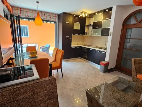Rent, house, 100m², Pržno, Budva - image 3