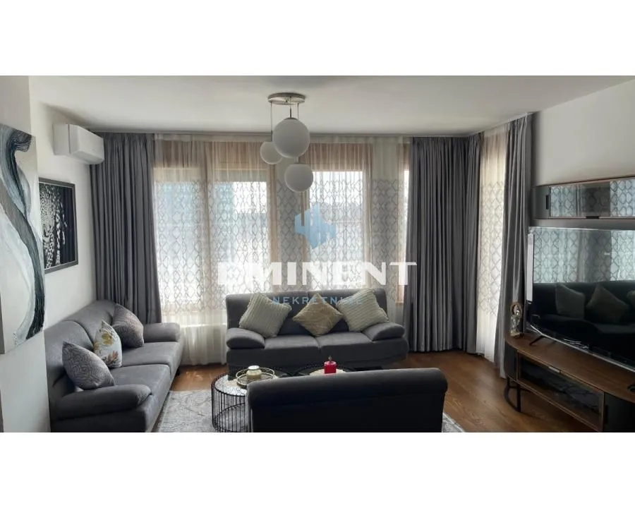 Izdavanje, četvorosoban stan, 118m², Novi Beograd Blok 65, Novi Beograd Sve Podlokacije