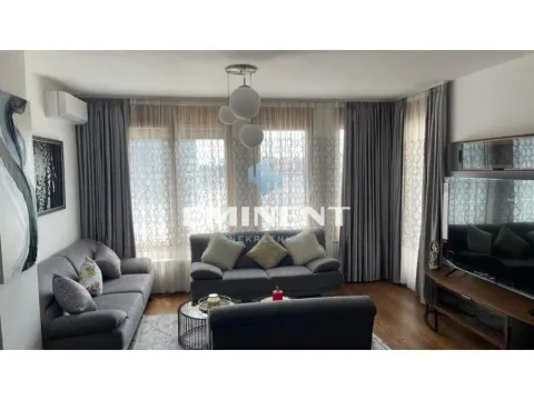 Izdavanje, četvorosoban stan, 118m², Novi Beograd Blok 65, Novi Beograd Sve Podlokacije