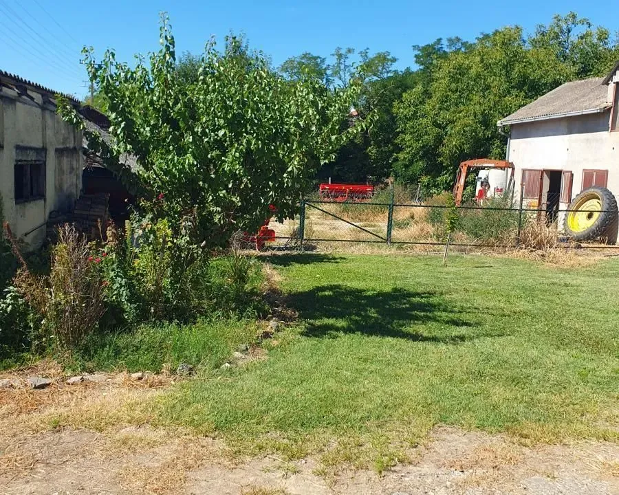 Prodaja, kuća, 104m², Irig, Srbija
