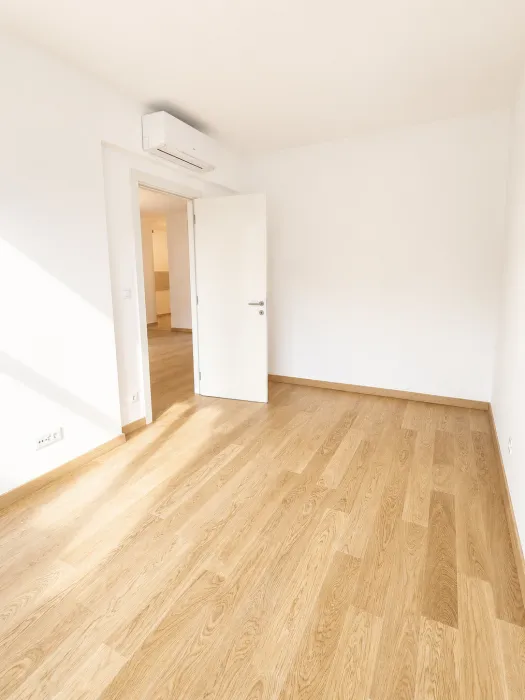 Prodaja, trosoban stan, 75m², Novi Beograd Blok 65, Novi Beograd Sve Podlokacije