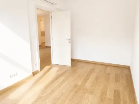 Sale, three bedroom apartment, 75m², Novi Beograd Blok 65, Novi Beograd Sve Podlokacije - image 4