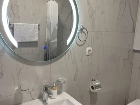 Stan-na-dan, garsonjera, 40m², Centar, Bar - image 10