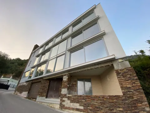 Prodaja, kuća, 393m², Budva, Crna Gora