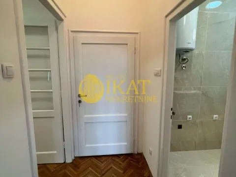 Rent, three bedroom apartment, 93m², Savski Venac, Beograd - image 3