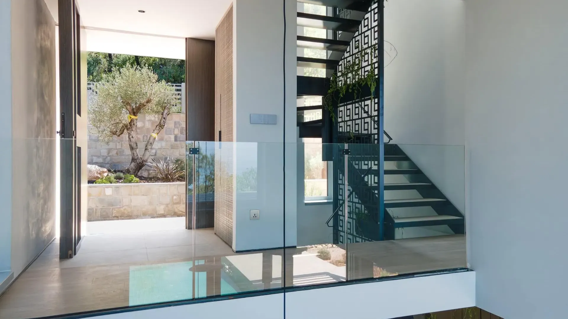 Sale, house, 230m², Blizikuće, Budva