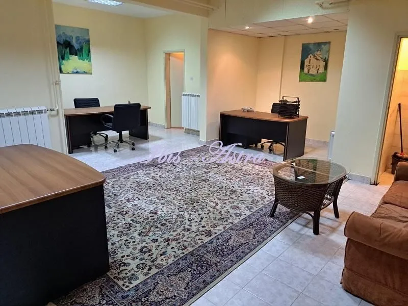 Rent, office space, 100m², Stari Grad, Beograd