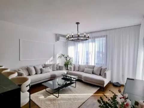 Prodaja, trosoban stan, 82m², Novi Beograd Blok 67, Novi Beograd Sve Podlokacije - image 12