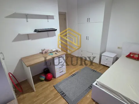 Izdavanje, dvosoban stan, 72m², Blok 9, Podgorica - image 8