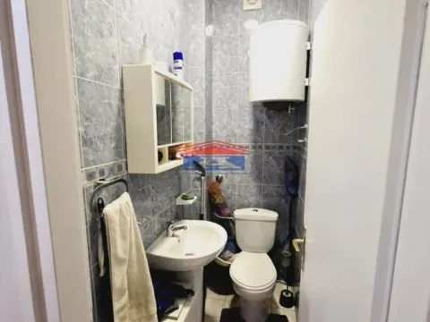 Sale, four bedroom apartment, 87m², Centar, Novi Sad - image 16