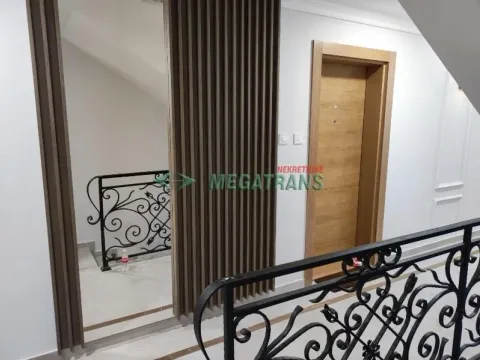 Izdavanje, jednosoban stan, 30m², Centar, Novi Sad - image 14