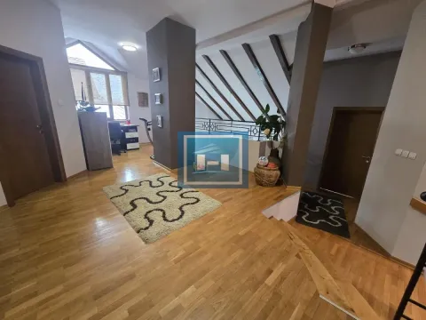 Sale, house, 370m², Vranje, Srbija - image 5