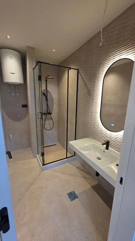 Prodaja, dvosoban stan, 84m², Donja Gorica, Podgorica