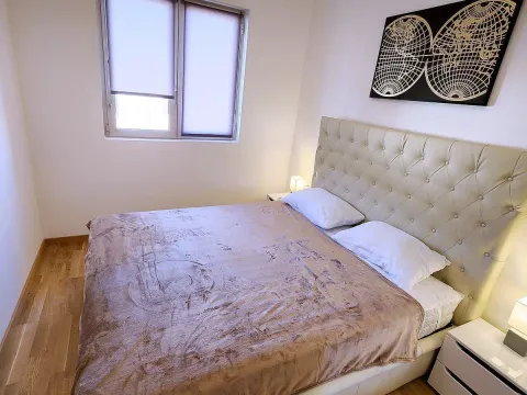 Prodaja, dvosoban stan, 60m², Bečići, Budva - image 11