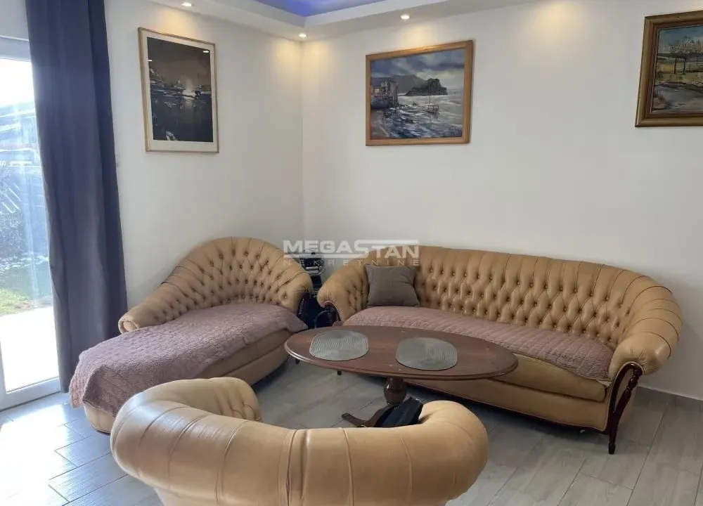 Rent, house, 91m², Surčin, Beograd