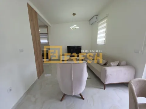 Izdavanje, stan, 100m², Malo Brdo, Podgorica - image 2