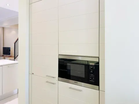 Prodaja, dvosoban stan, 115m², Porto Montenegro, Tivat - image 9