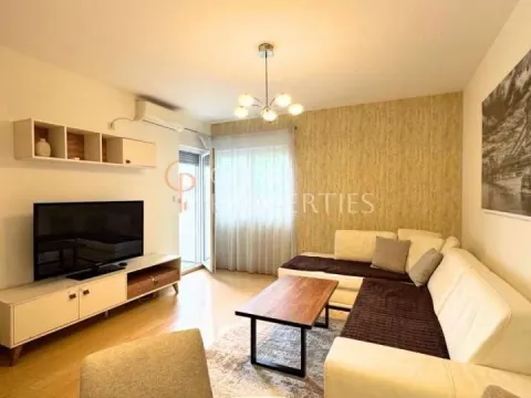 Izdavanje, stan, 48m², Baston, Podgorica - image 1